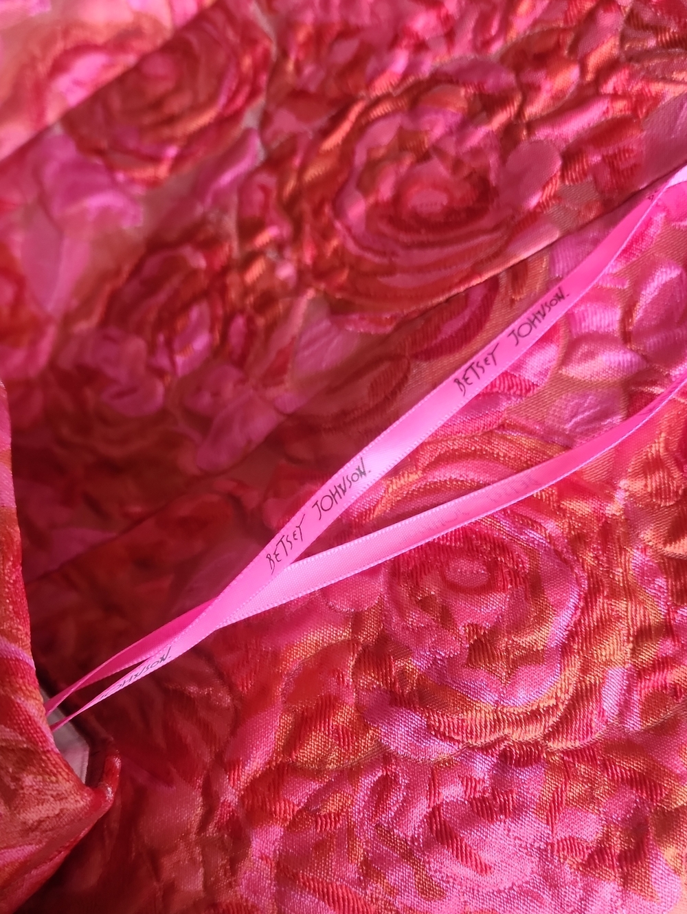Vintage Betsey Johnson Strapless Pink Rose Jacquard Dress W/Sweetheart Neckline - Picture 7 of 7